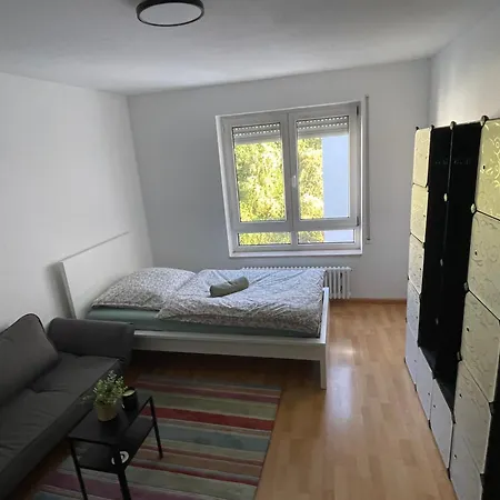 Ferienwohnung Dreilaendereck * Lörrach